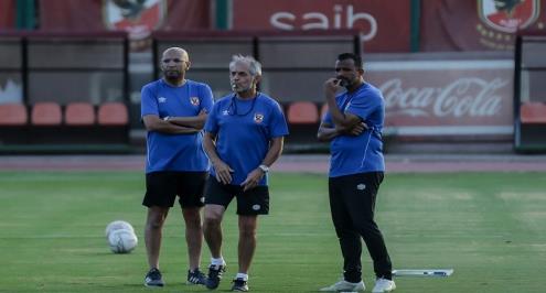 الأهلي يكشف سبب غياب كولر ومعلول والشحات عن التدريبات